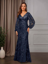 Sheath/Column V-Neck Long Sleeves Floor-Length Mother of the Bride Dresses with Lace Appliques