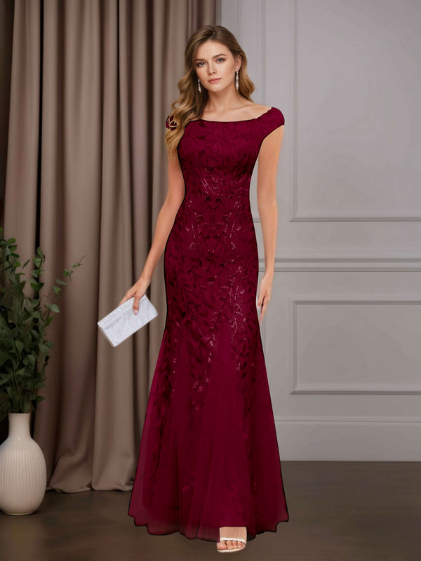 Burgundy Sheath Lace Mother of the Bride Dress Round Neck Short Sleeves Floor Length with Appliques