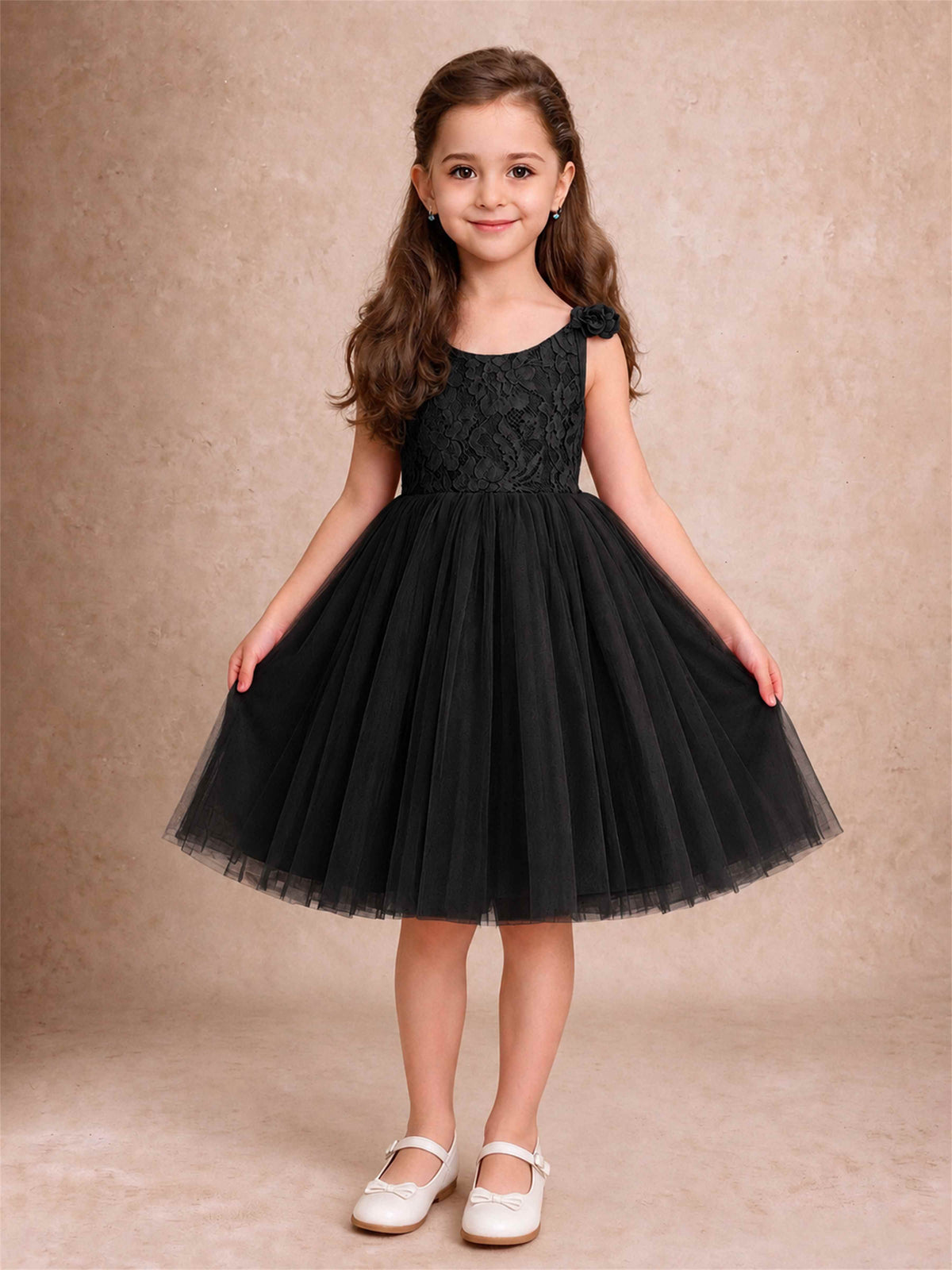 Sleeveless Flower Girl Dress Lace Tulle Knee Length Princess Party Gown For Wedding