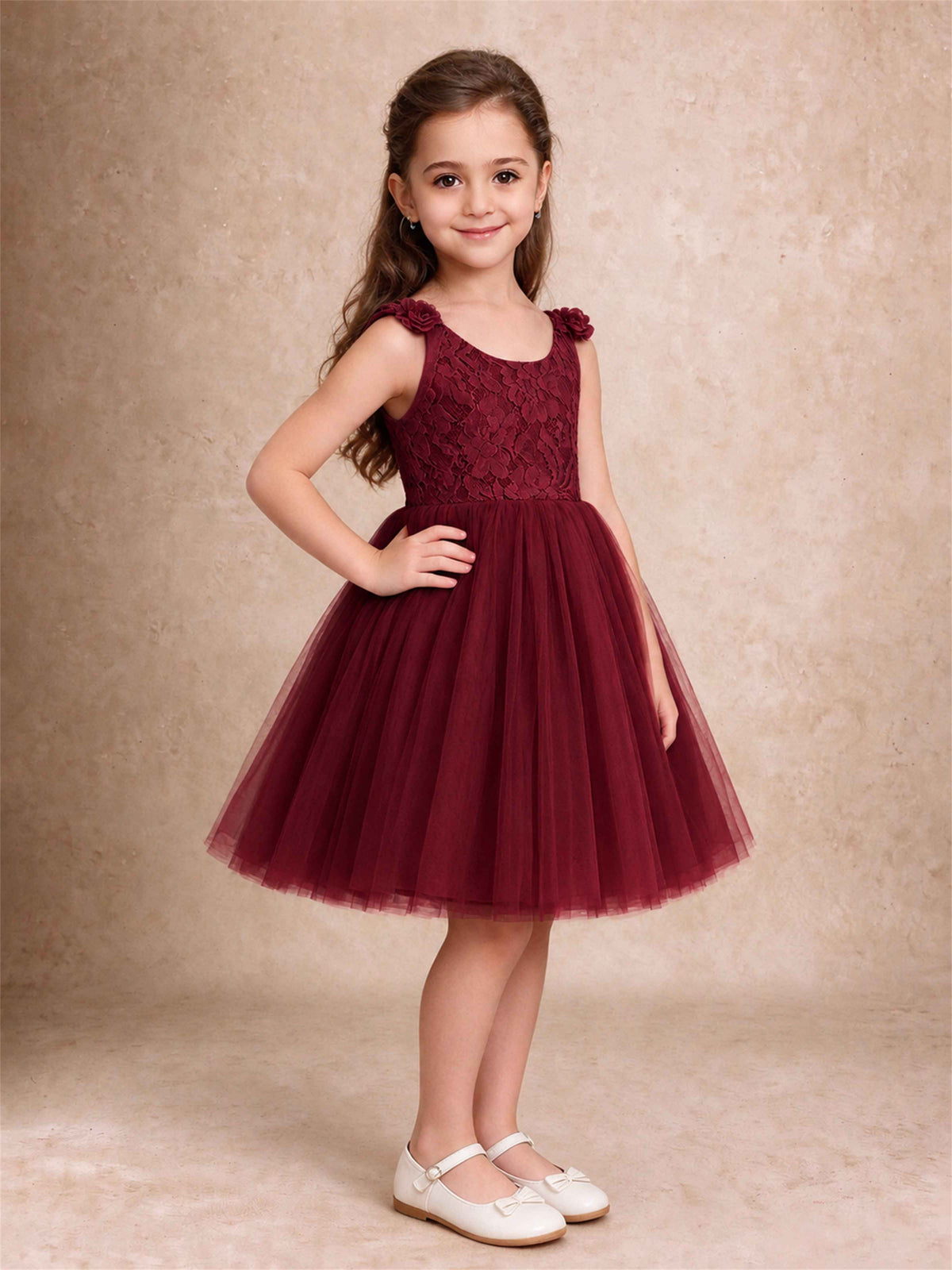 Sleeveless Flower Girl Dress Lace Tulle Knee Length Princess Party Gown For Wedding