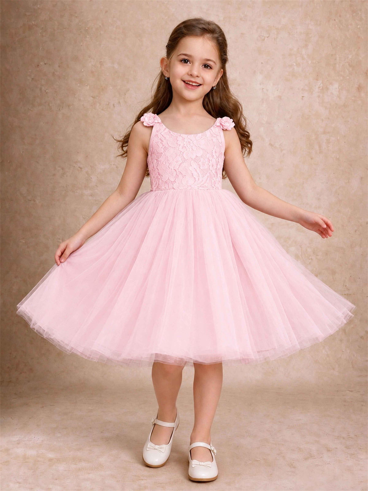 Sleeveless Flower Girl Dress Lace Tulle Knee Length Princess Party Gown For Wedding
