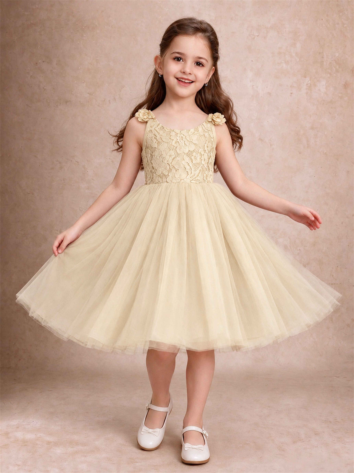Sleeveless Flower Girl Dress Lace Tulle Knee Length Princess Party Gown For Wedding