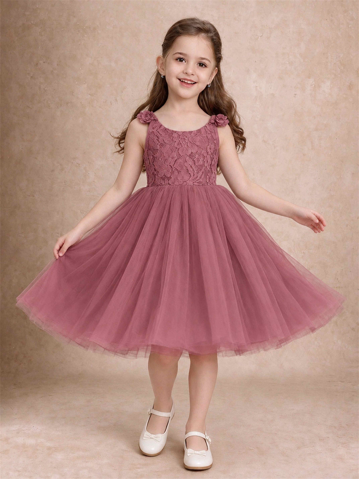 Sleeveless Flower Girl Dress Lace Tulle Knee Length Princess Party Gown For Wedding