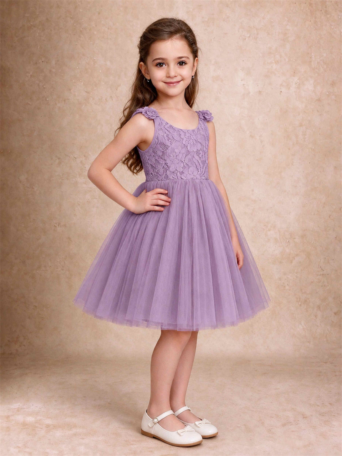 Sleeveless Flower Girl Dress Lace Tulle Knee Length Princess Party Gown For Wedding