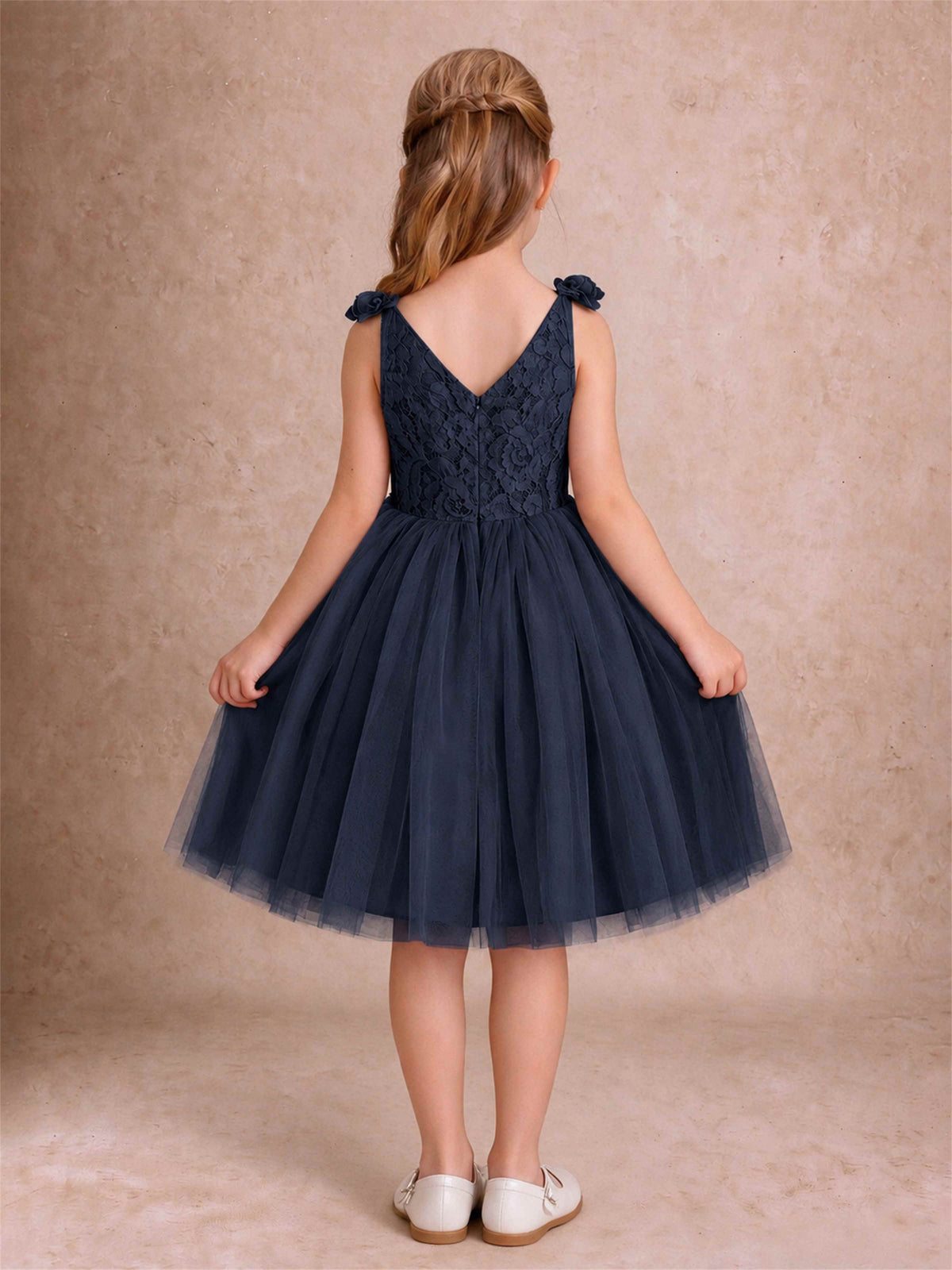 Sleeveless Flower Girl Dress Lace Tulle Knee Length Princess Party Gown For Wedding