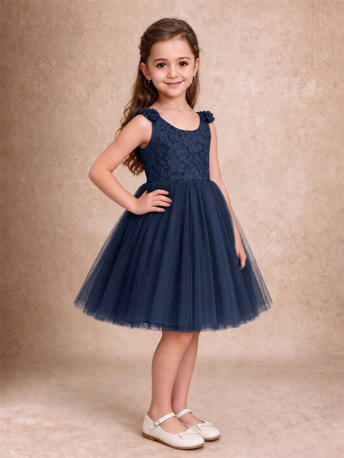 Sleeveless Flower Girl Dress Lace Tulle Knee Length Princess Party Gown For Wedding