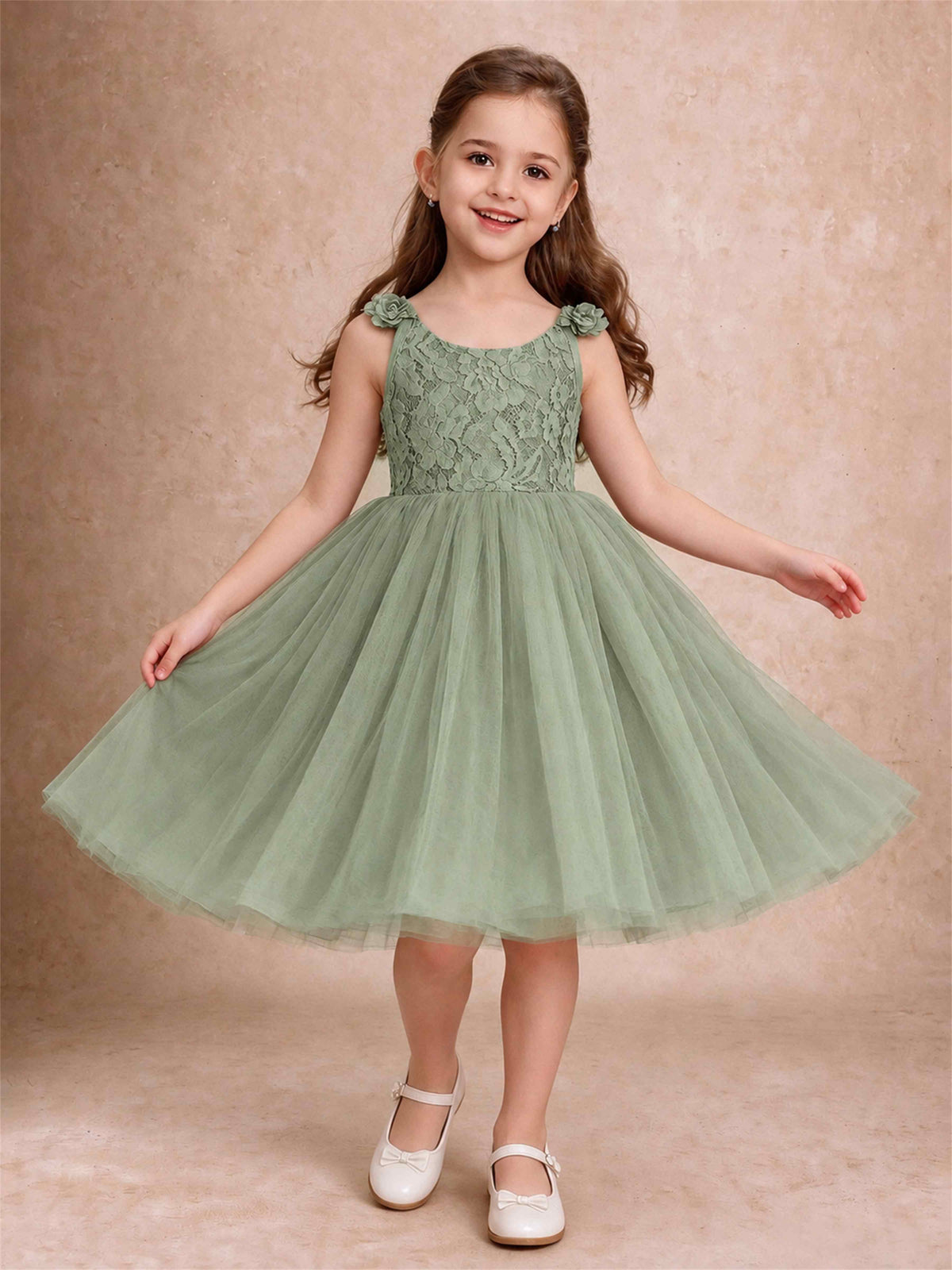 Sleeveless Flower Girl Dress Lace Tulle Knee Length Princess Party Gown For Wedding