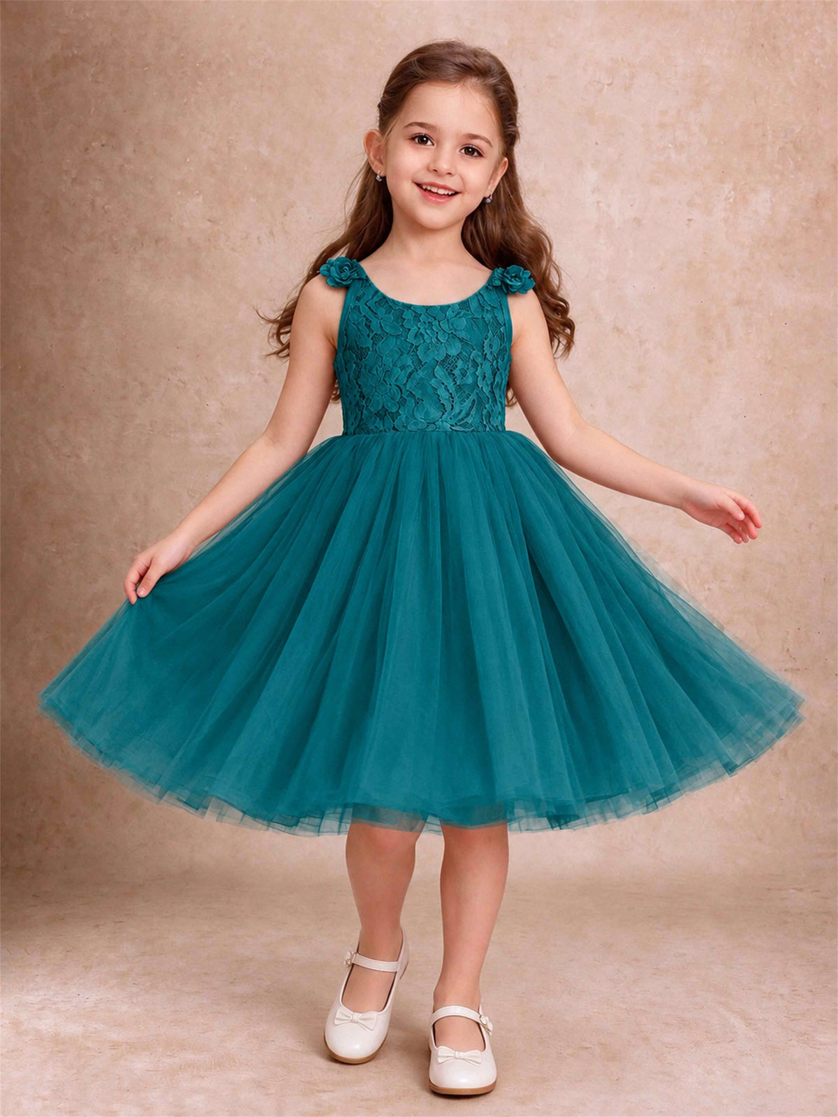 Sleeveless Flower Girl Dress Lace Tulle Knee Length Princess Party Gown For Wedding