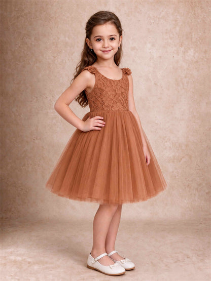 Sleeveless Flower Girl Dress Lace Tulle Knee Length Princess Party Gown For Wedding