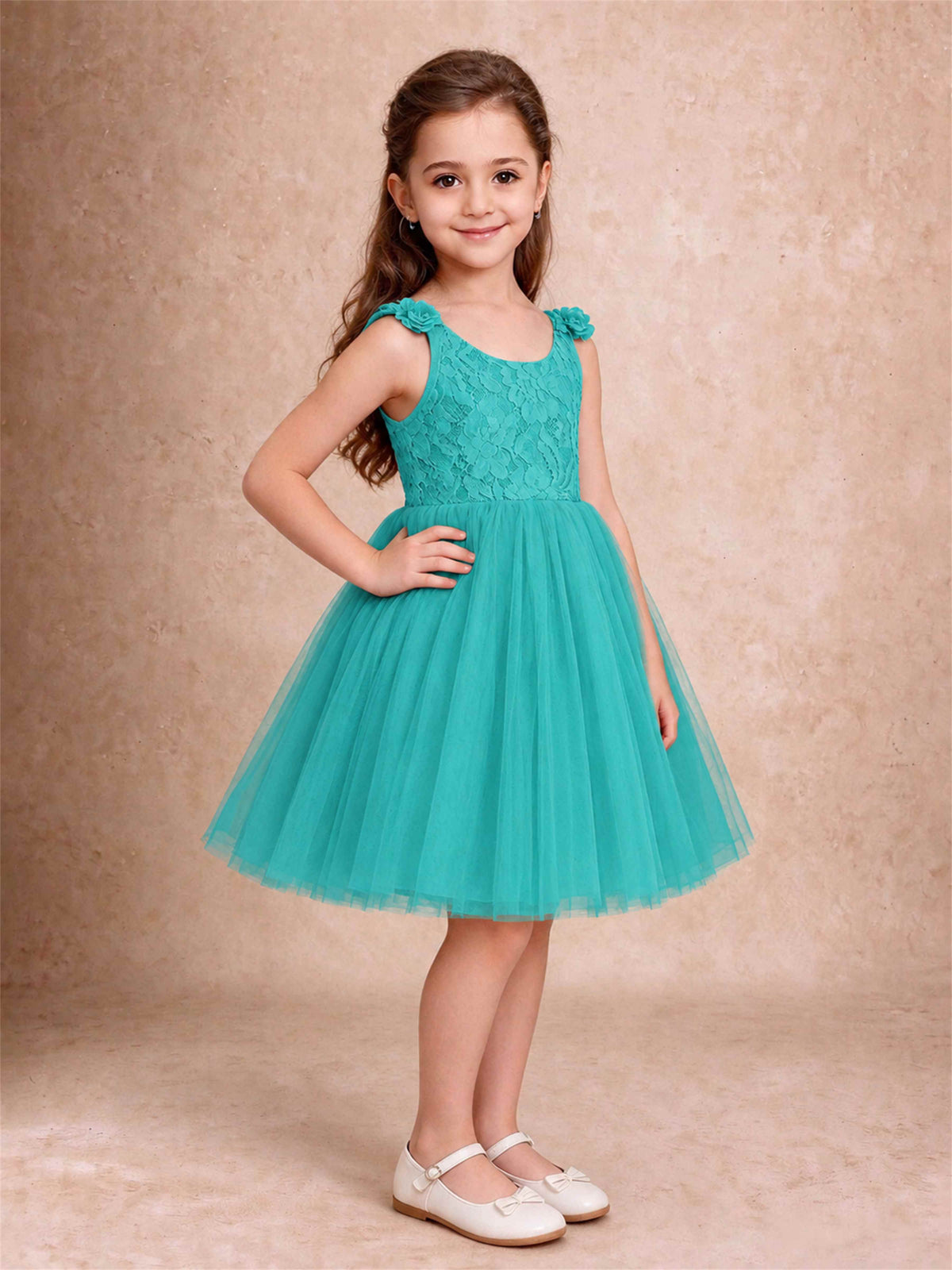 Sleeveless Flower Girl Dress Lace Tulle Knee Length Princess Party Gown For Wedding