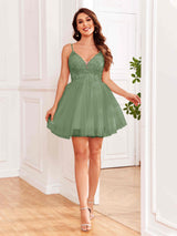 Stunning Spaghetti Straps Beading Mini Tulle Homecoming Dresses