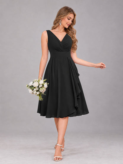 Black Stylish A-Line V-Neck Knee Length Chiffon Bridesmaid Dress