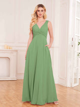 Stylish Sleeveless Slit Chiffon Bridesmaid Dresses With Pockets