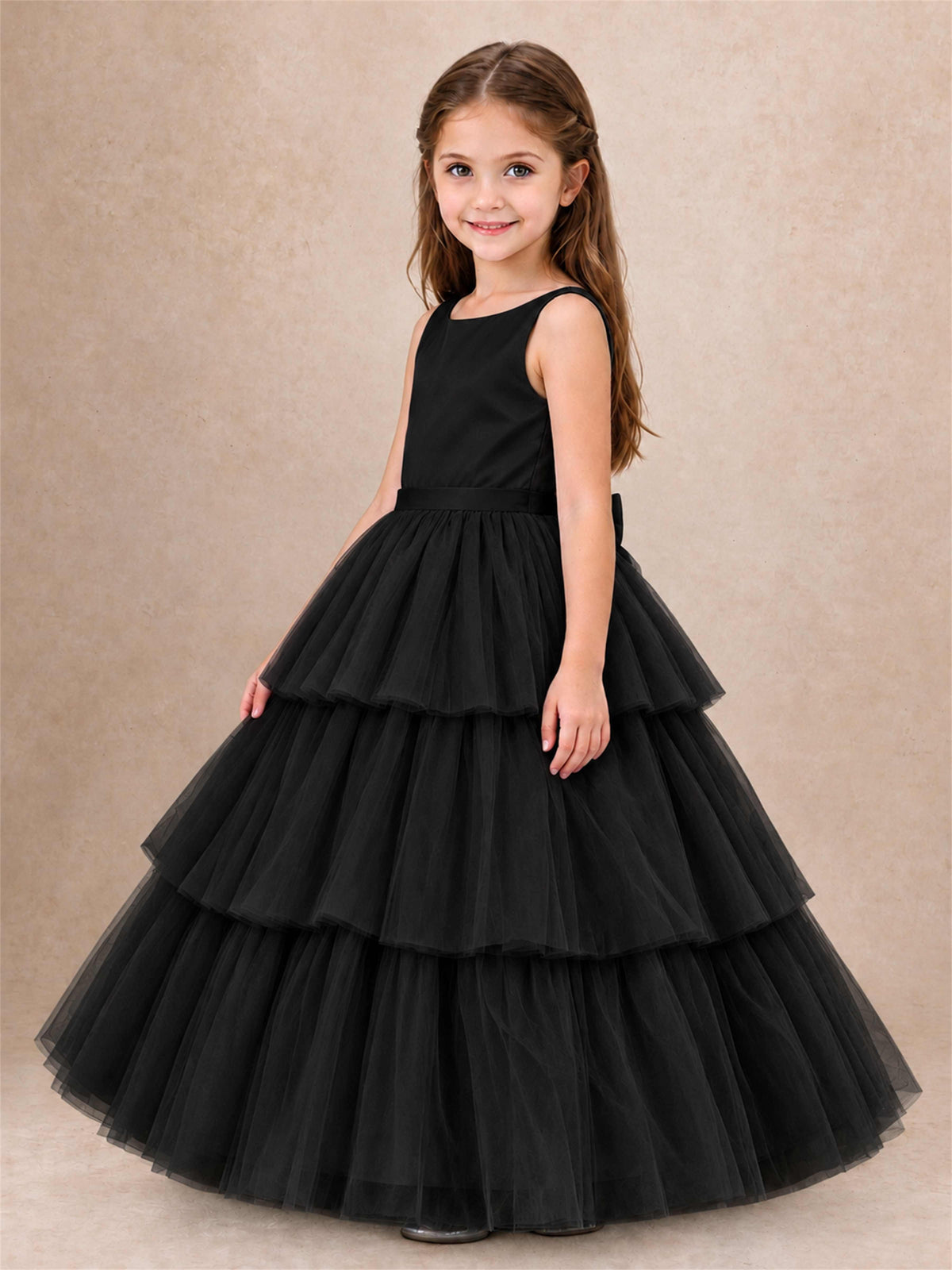 Tiered Tulle Flower Girl Dress Bateau Neck Sleeveless Long Kids Princess Gown for Wedding Party