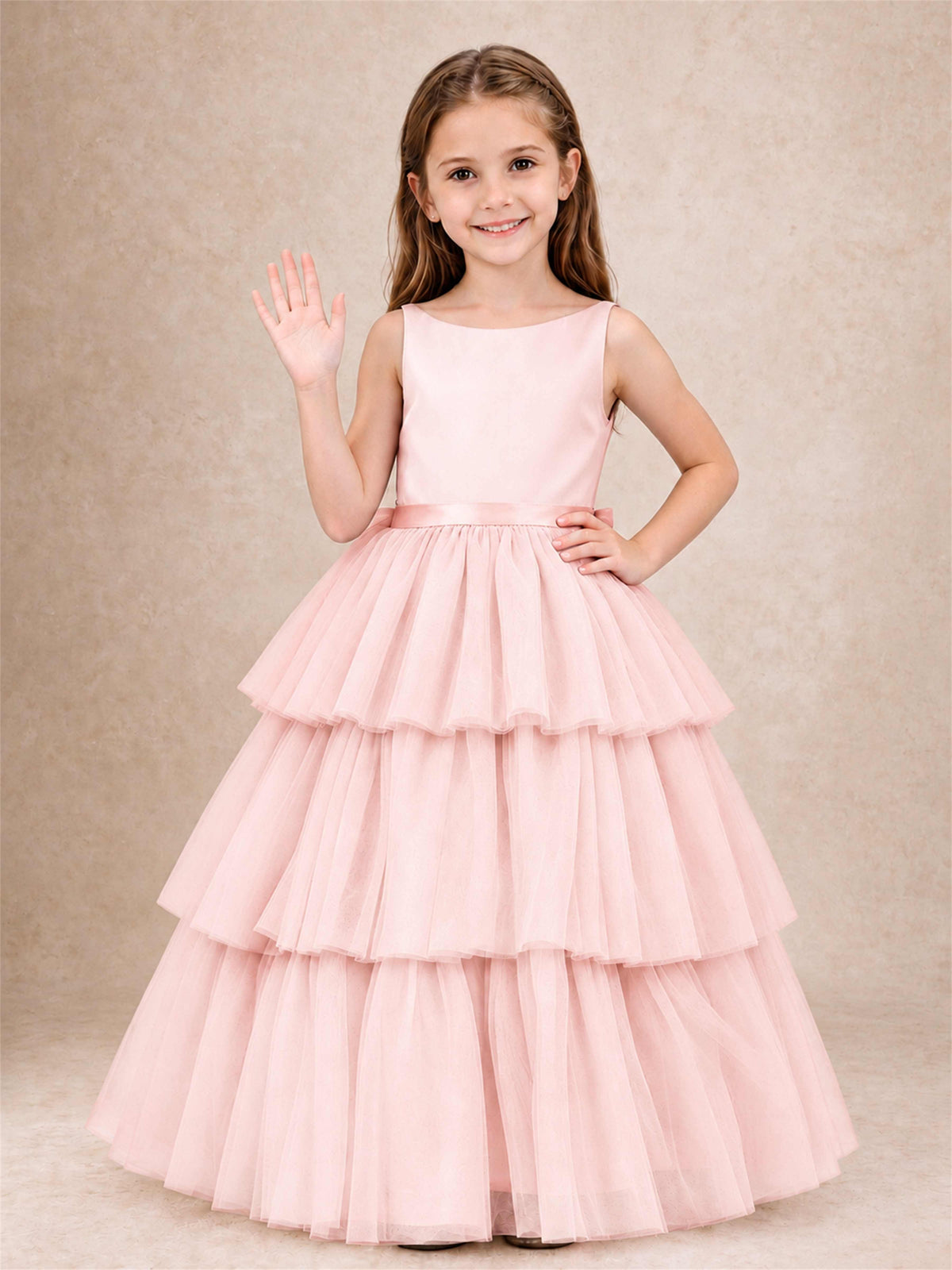 Tiered Tulle Flower Girl Dress Bateau Neck Sleeveless Long Kids Princess Gown for Wedding Party