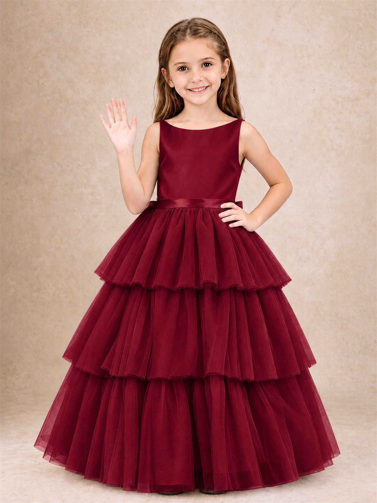 Tiered Tulle Flower Girl Dress Bateau Neck Sleeveless Long Kids Princess Gown for Wedding Party