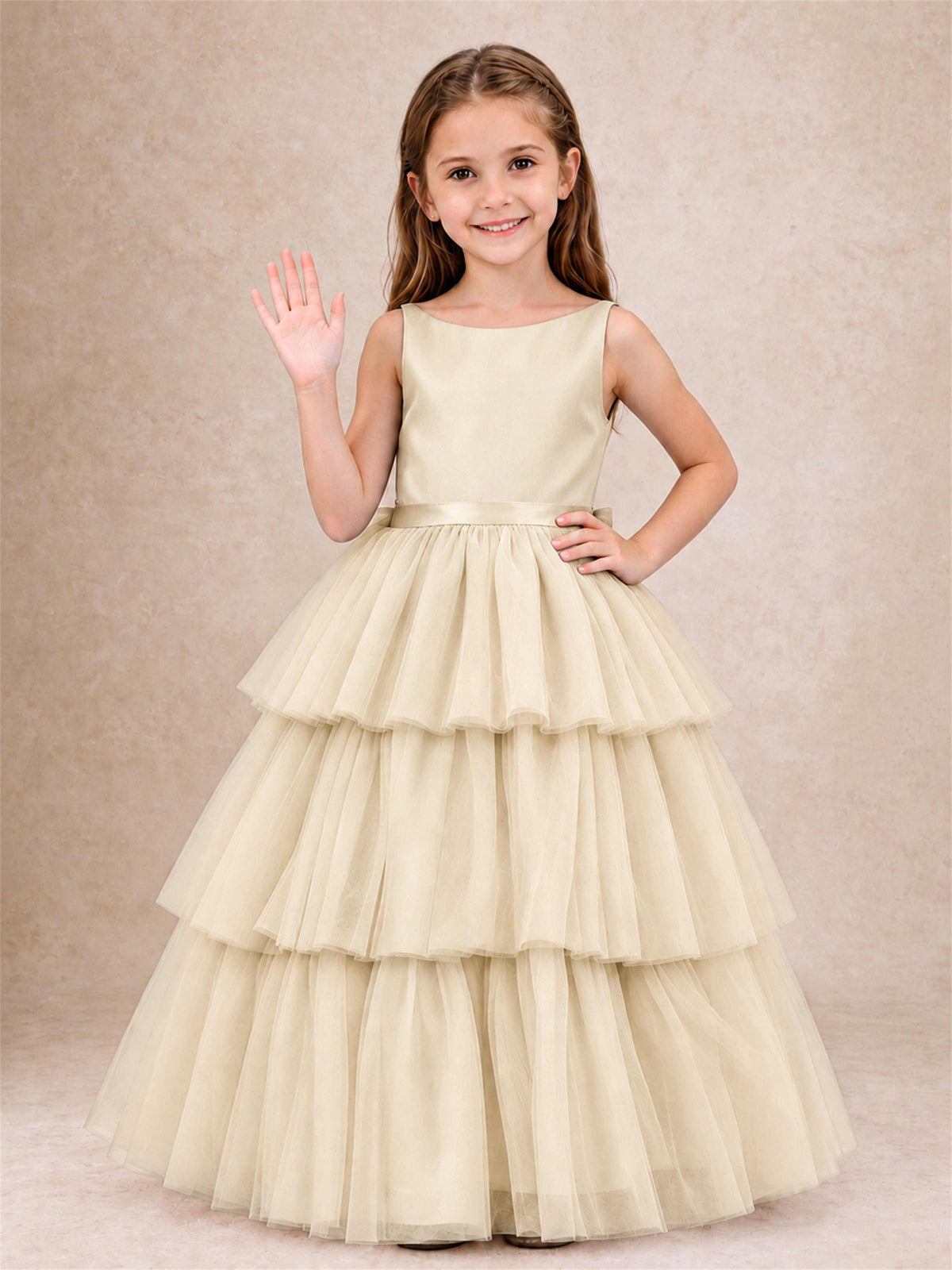 Tiered Tulle Flower Girl Dress Bateau Neck Sleeveless Long Kids Princess Gown for Wedding Party