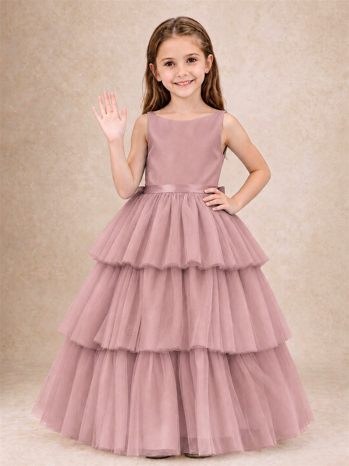 Tiered Tulle Flower Girl Dress Bateau Neck Sleeveless Long Kids Princess Gown for Wedding Party