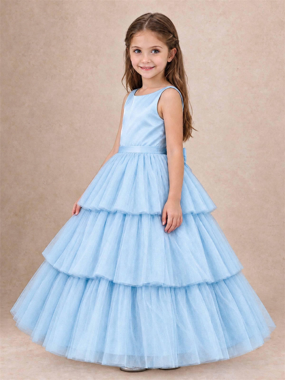 Tiered Tulle Flower Girl Dress Bateau Neck Sleeveless Long Kids Princess Gown for Wedding Party