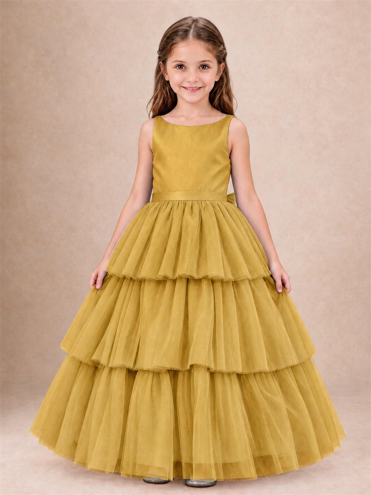 Tiered Tulle Flower Girl Dress Bateau Neck Sleeveless Long Kids Princess Gown for Wedding Party