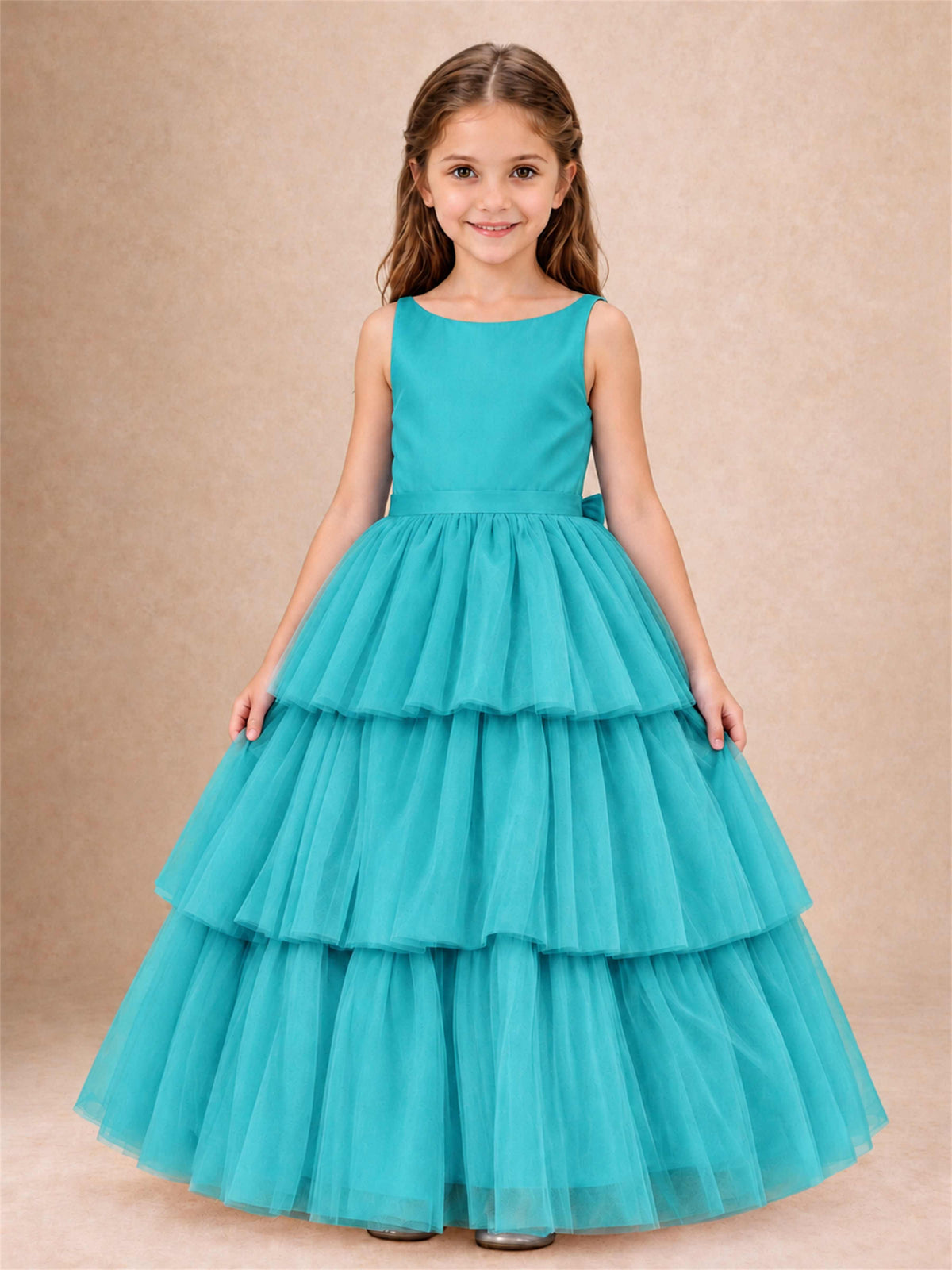Tiered Tulle Flower Girl Dress Bateau Neck Sleeveless Long Kids Princess Gown for Wedding Party