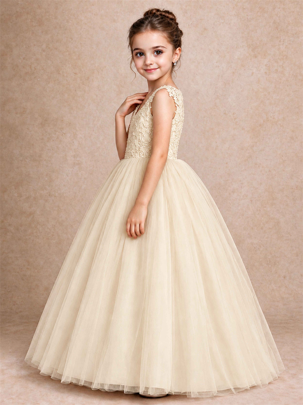 V Neck Lace Applique Sleeveless Tulle Floor Length Formal Gown for Wedding First Communion
