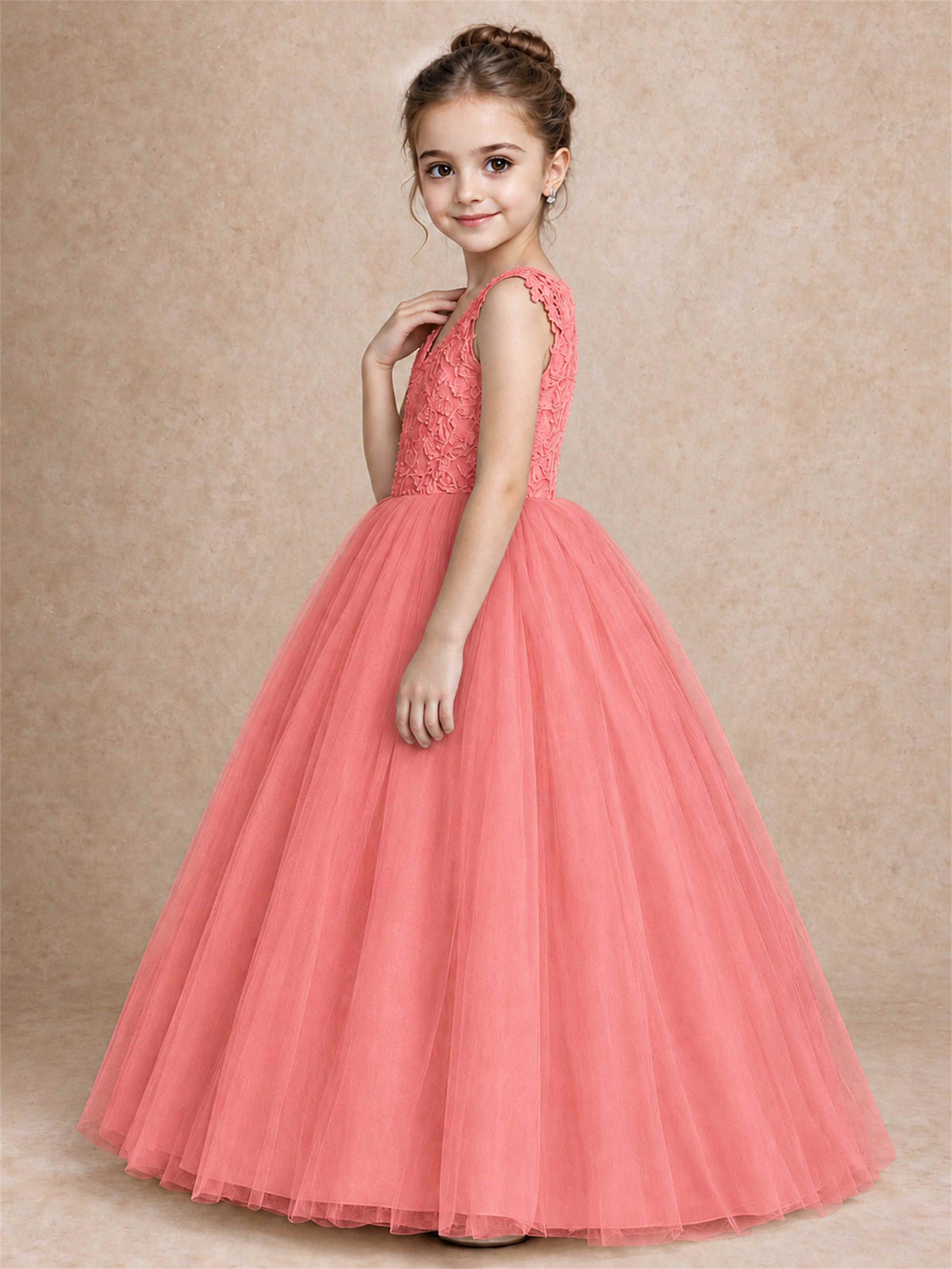 V Neck Lace Applique Sleeveless Tulle Floor Length Formal Gown for Wedding First Communion