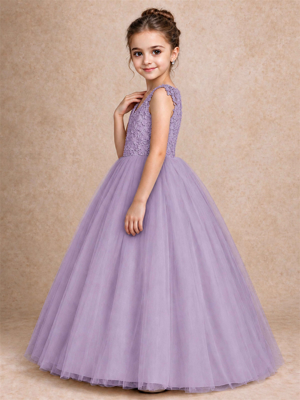 V Neck Lace Applique Sleeveless Tulle Floor Length Formal Gown for Wedding First Communion