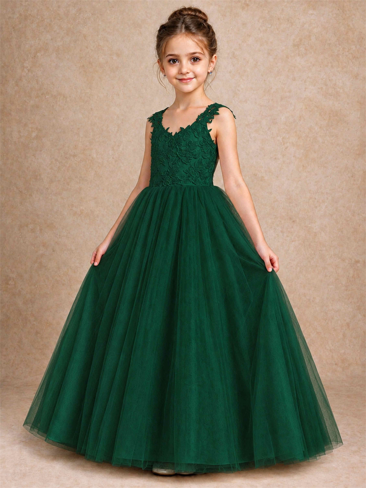 V Neck Lace Applique Sleeveless Tulle Floor Length Formal Gown for Wedding First Communion