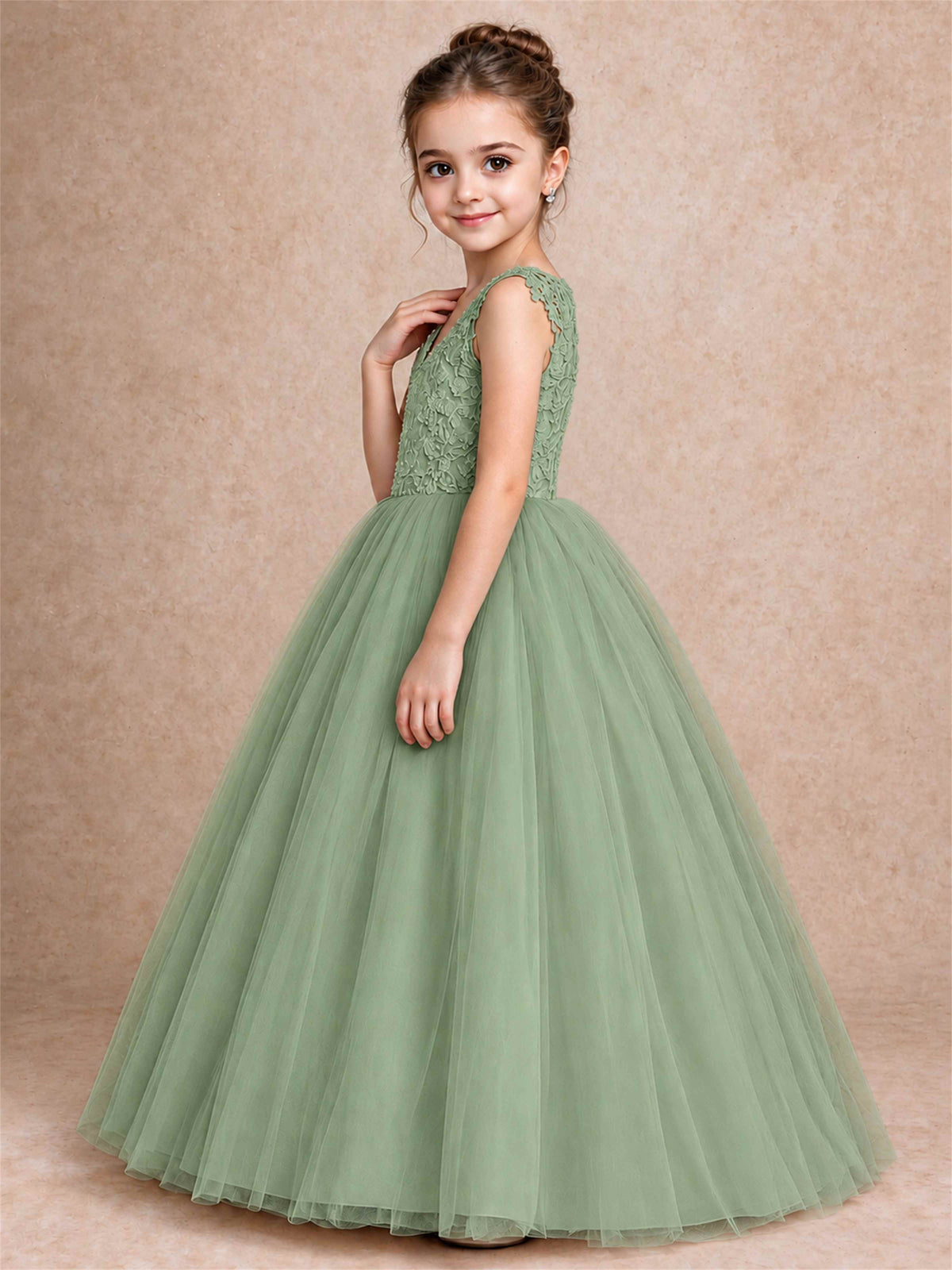 V Neck Lace Applique Sleeveless Tulle Floor Length Formal Gown for Wedding First Communion