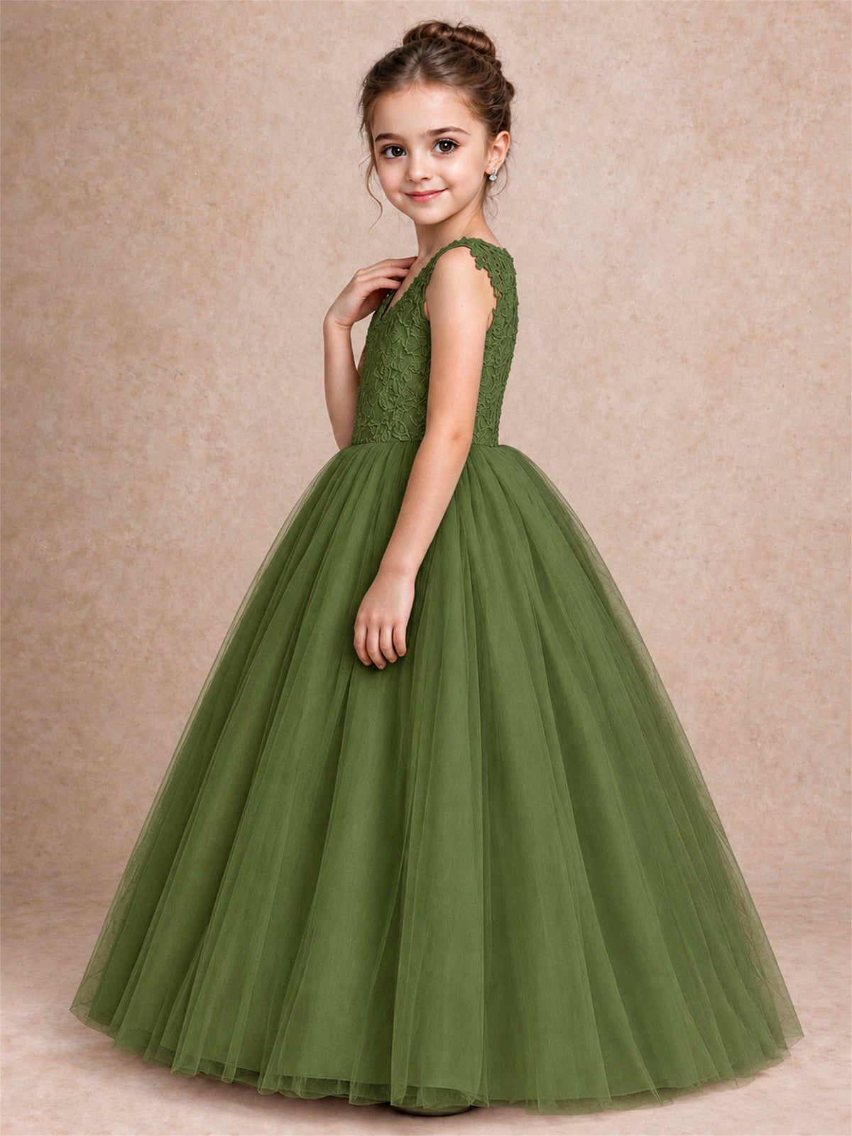 V Neck Lace Applique Sleeveless Tulle Floor Length Formal Gown for Wedding First Communion