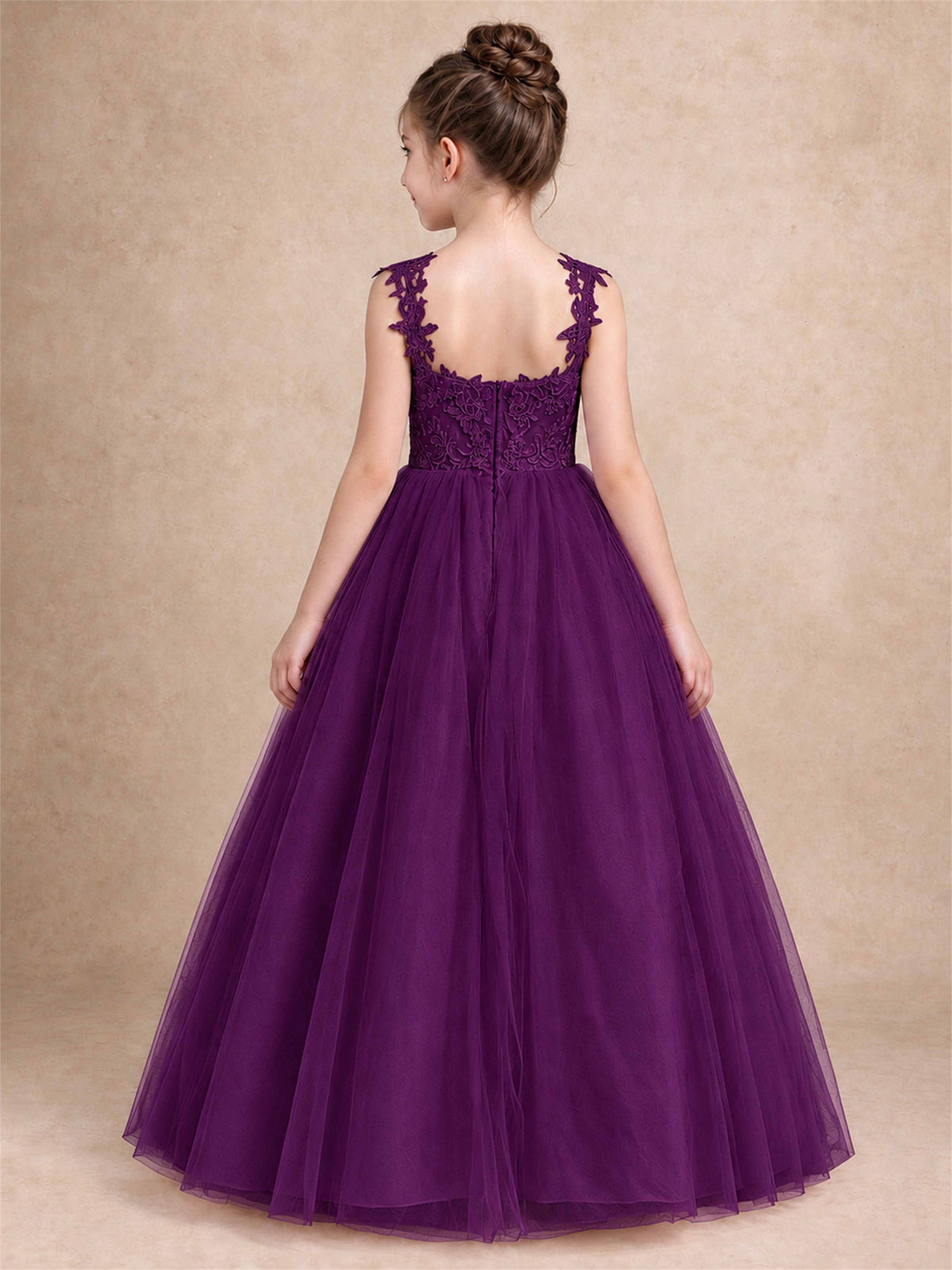 V Neck Lace Applique Sleeveless Tulle Floor Length Formal Gown for Wedding First Communion