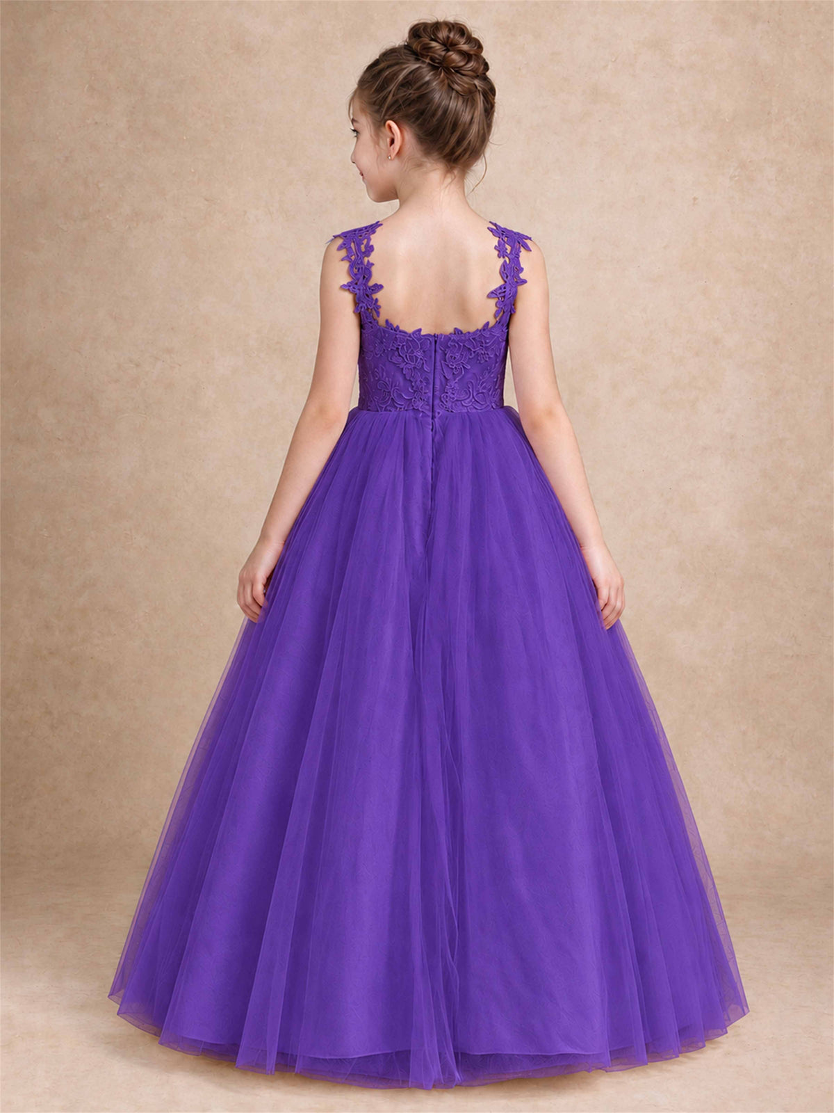 V Neck Lace Applique Sleeveless Tulle Floor Length Formal Gown for Wedding First Communion