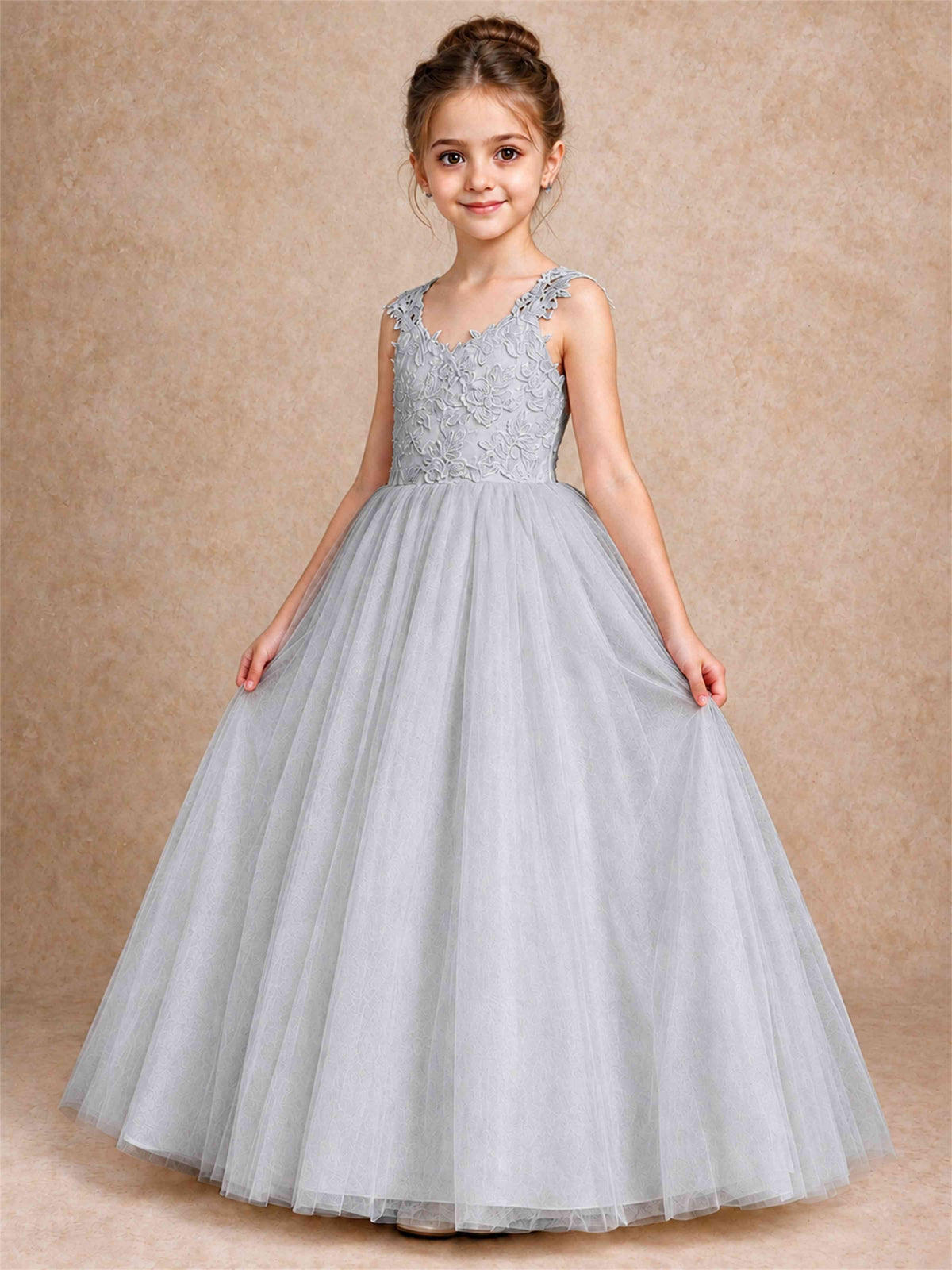 V Neck Lace Applique Sleeveless Tulle Floor Length Formal Gown for Wedding First Communion