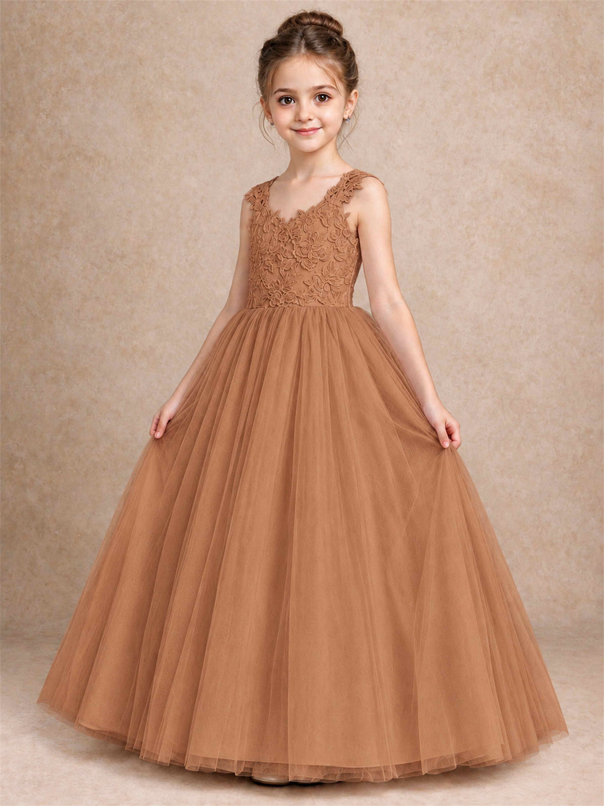 V Neck Lace Applique Sleeveless Tulle Floor Length Formal Gown for Wedding First Communion